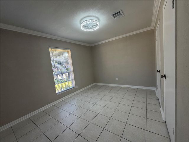 9227 Vanwood Street, Houston, TX 77040