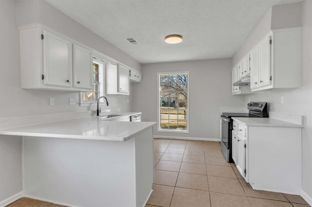 4121 STARWOOD DR, Memphis, TN 38115