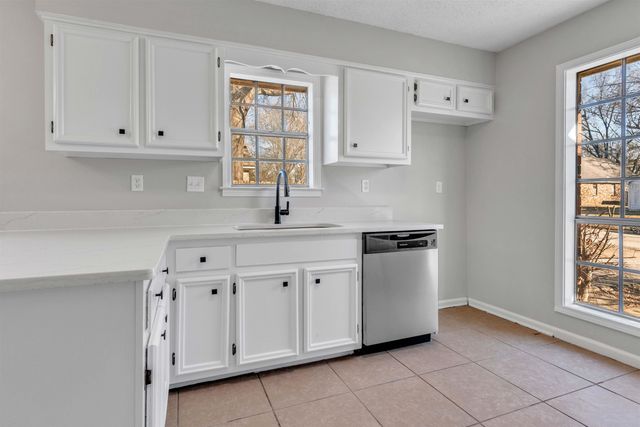 4121 STARWOOD DR, Memphis, TN 38115