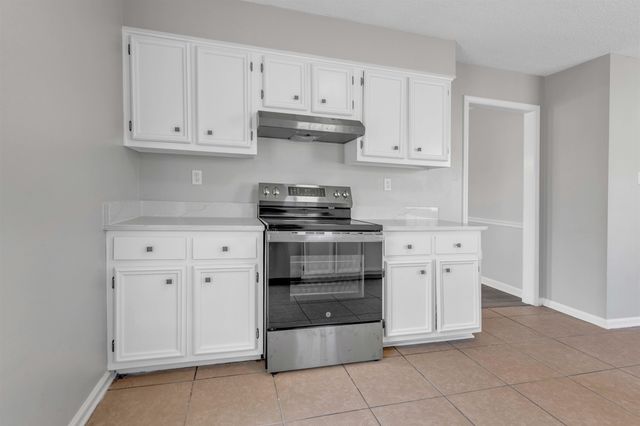 4121 STARWOOD DR, Memphis, TN 38115