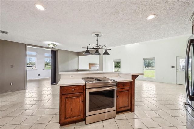 3139 Fm 1406, Winnie, TX 77665