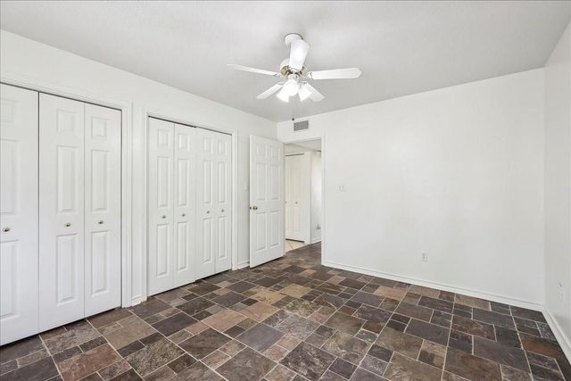 3139 Fm 1406, Winnie, TX 77665