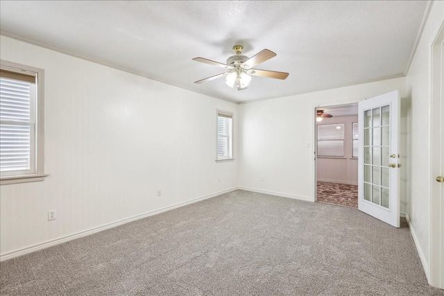 3139 Fm 1406, Winnie, TX 77665