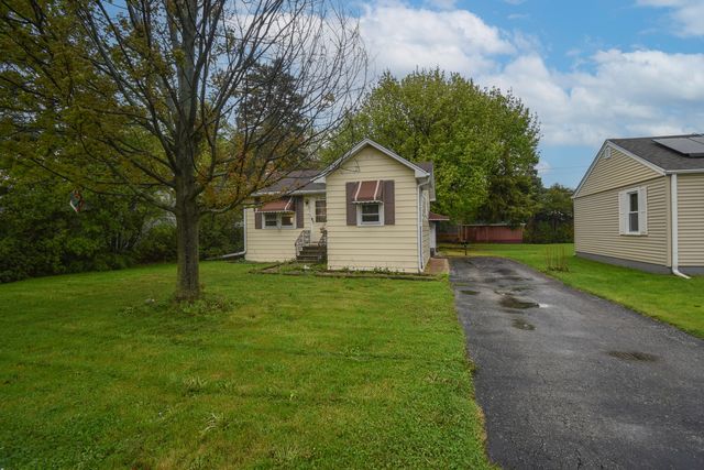 613 N Frolic Avenue, Waukegan, IL 60085