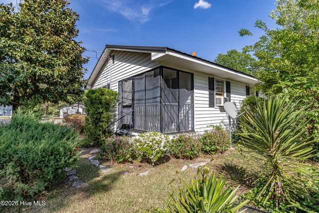 103 Springhill Street, La Grange, NC 28551