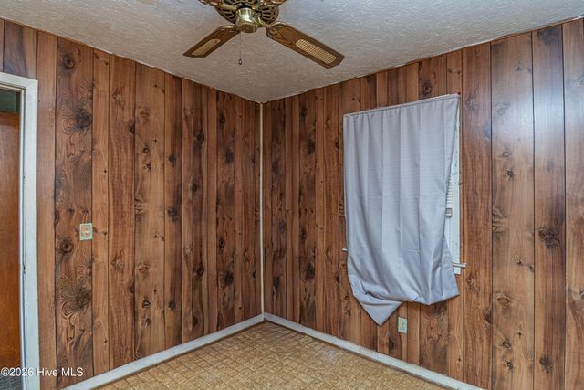 103 Springhill Street, La Grange, NC 28551