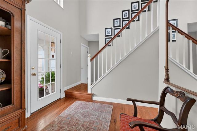 828 Carman Woods Drive, Manchester, MO 63021