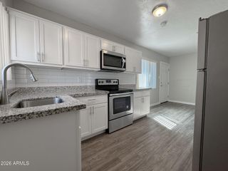 1342 W WILLETTA Street 5, Phoenix, AZ 85007