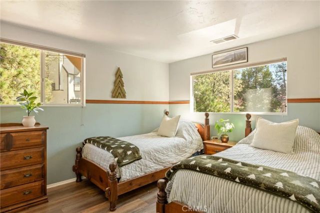 28165 Grenoble, Lake Arrowhead, CA 92352