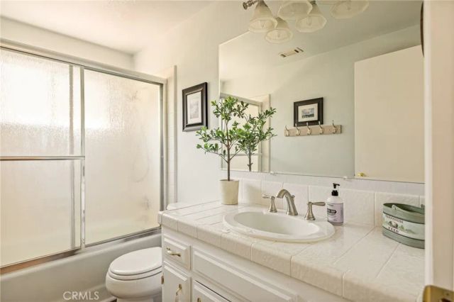 28165 Grenoble, Lake Arrowhead, CA 92352