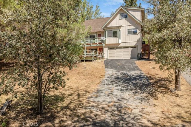 28165 Grenoble, Lake Arrowhead, CA 92352