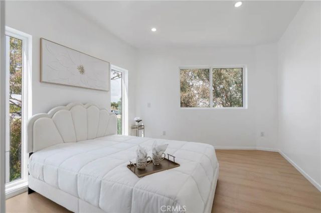2517 Alsace Avenue, Los Angeles, CA 90016