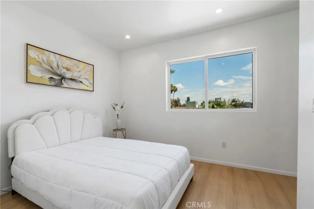 2517 Alsace Avenue, Los Angeles, CA 90016