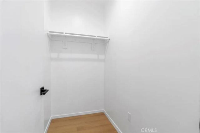 2517 Alsace Avenue, Los Angeles, CA 90016