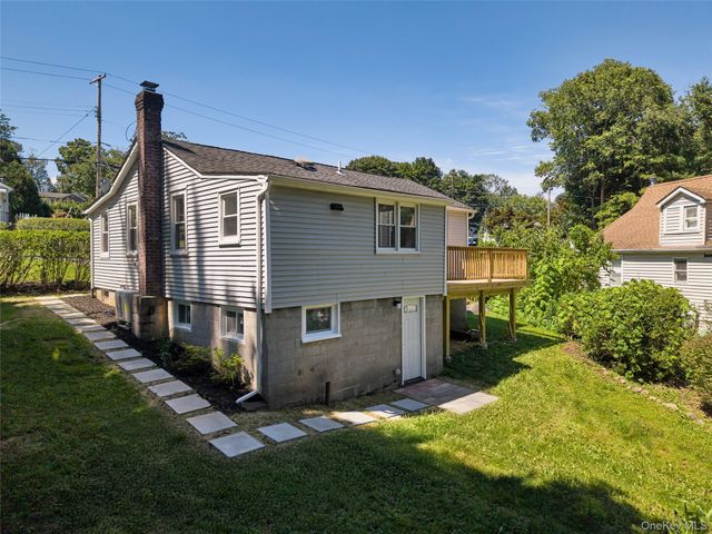 28 Brewster Drive, Carmel, NY 10512