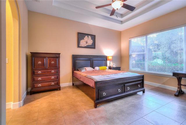 7806 TUSCANY VIEW COURT, Tampa, FL 33647