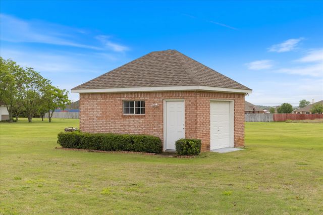 10524 Live Oak, Forney, TX 75126