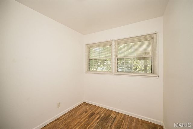 207 Midlothian Road, St Louis, MO 63137