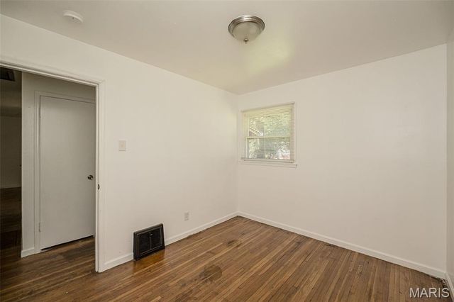 207 Midlothian Road, St Louis, MO 63137