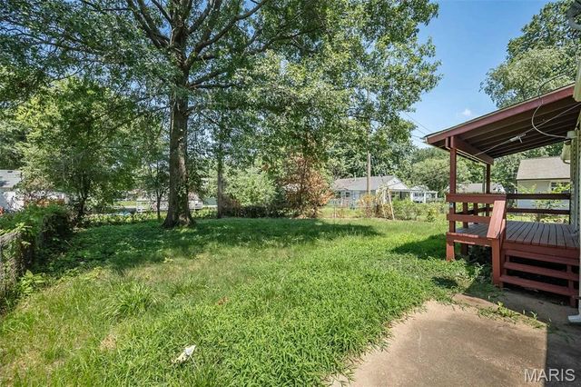 207 Midlothian Road, St Louis, MO 63137