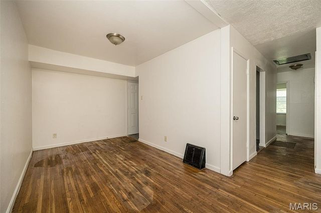 207 Midlothian Road, St Louis, MO 63137