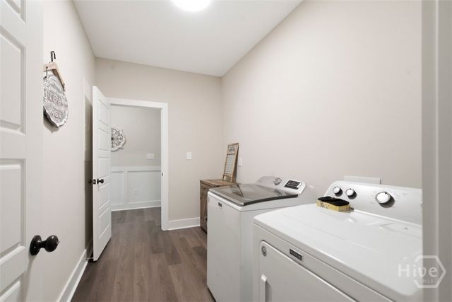 212 Live Oak Ln, Comer, GA 30629