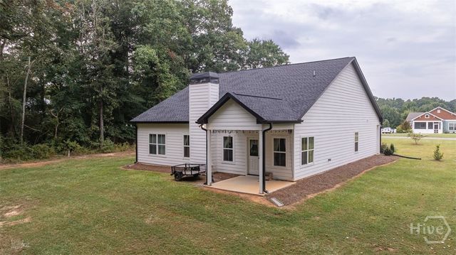 212 Live Oak Ln, Comer, GA 30629