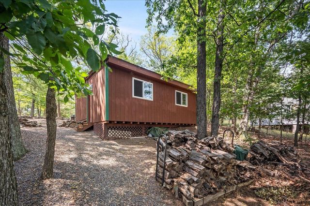 685 N MAPLE DR, Mt Jackson, VA 22842