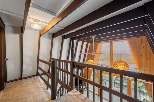 685 N MAPLE DR, Mt Jackson, VA 22842