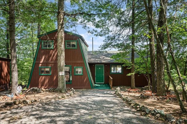 685 N MAPLE DR, Mt Jackson, VA 22842