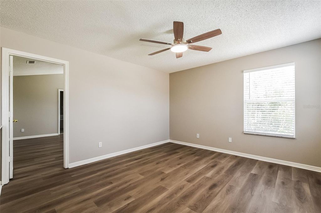 Image 28 of property listing at 14401 KRISTENRIGHT LANE, Orlando, FL 32826