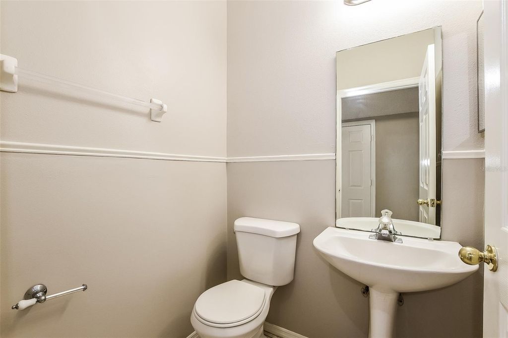 Image 29 of property listing at 14401 KRISTENRIGHT LANE, Orlando, FL 32826