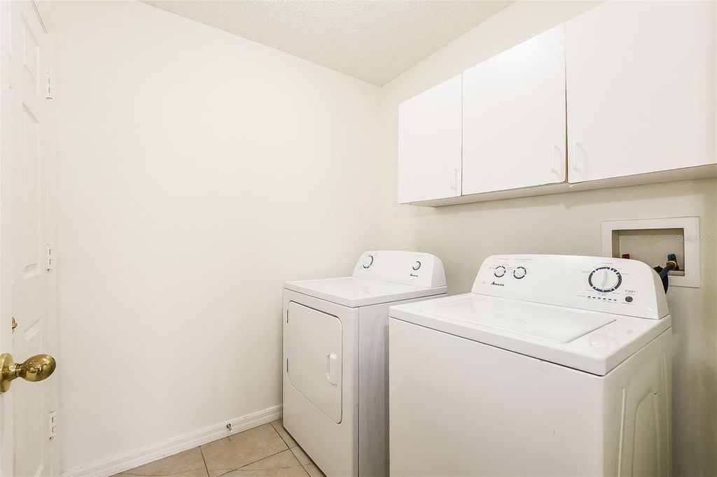 Image 31 of property listing at 14401 KRISTENRIGHT LANE, Orlando, FL 32826