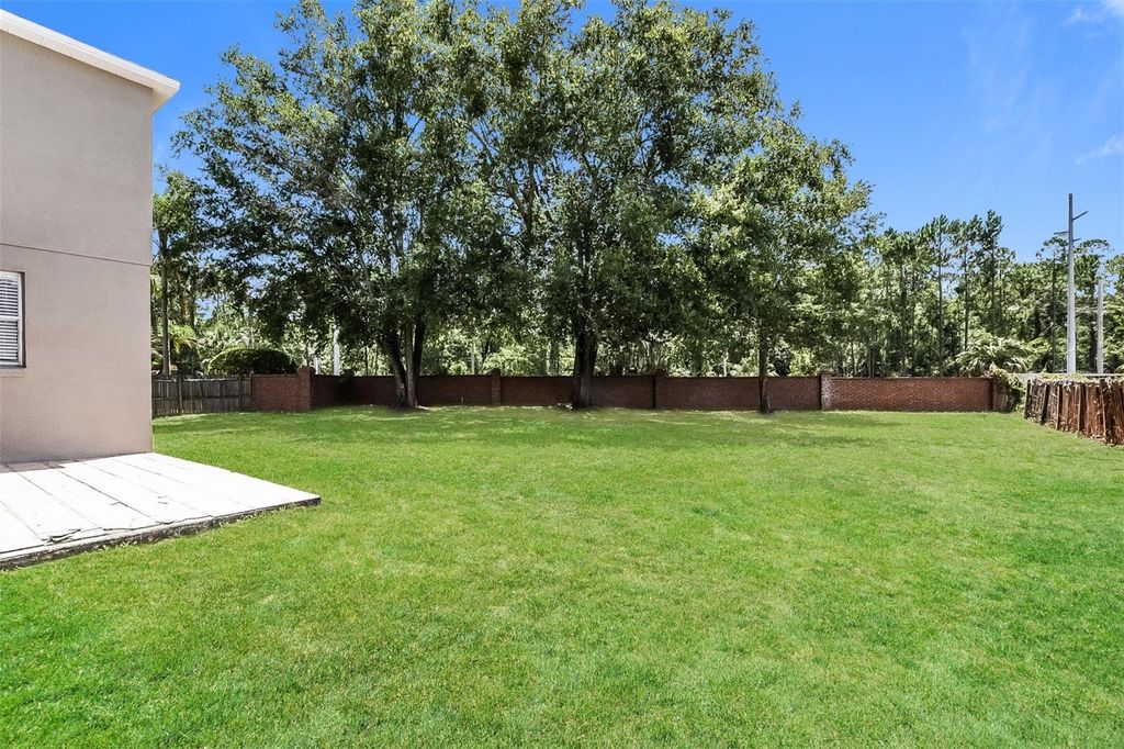 Image 33 of property listing at 14401 KRISTENRIGHT LANE, Orlando, FL 32826