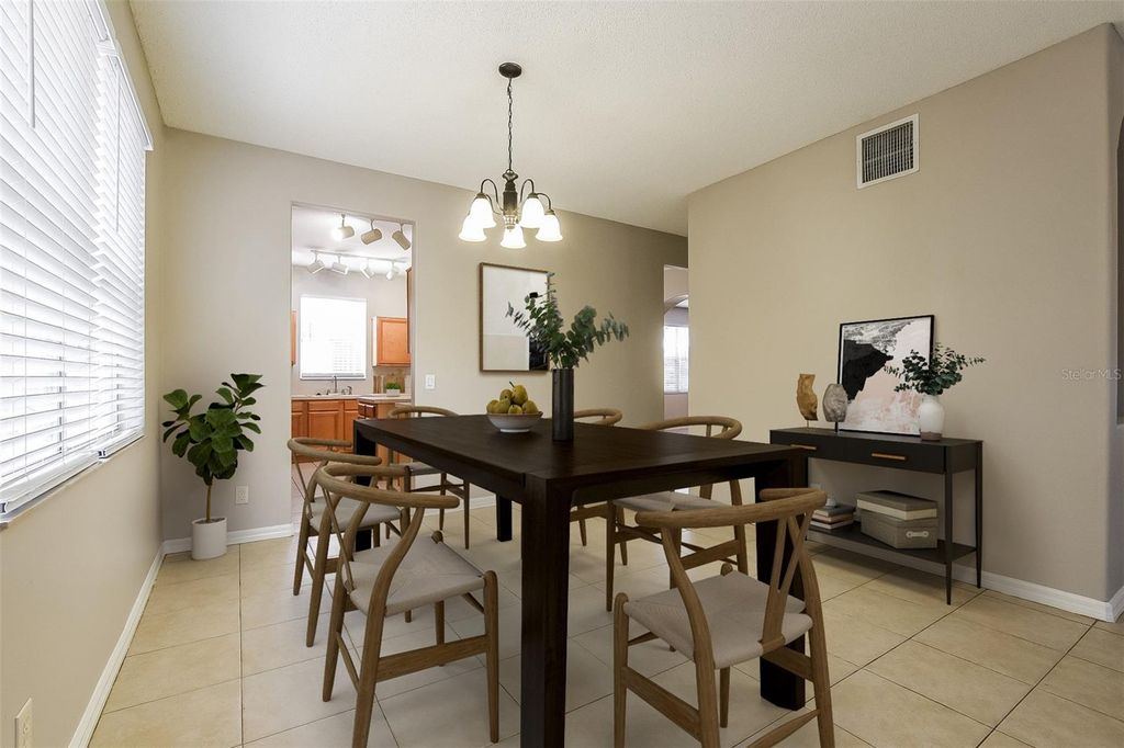 Image 7 of property listing at 14401 KRISTENRIGHT LANE, Orlando, FL 32826