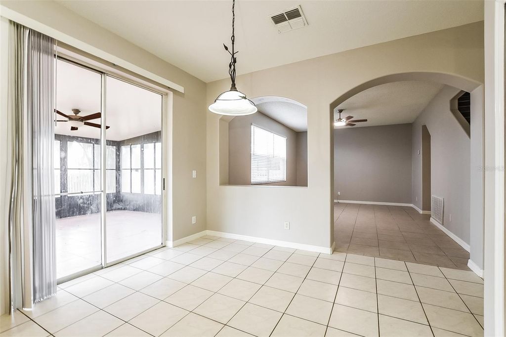 Image 10 of property listing at 14401 KRISTENRIGHT LANE, Orlando, FL 32826