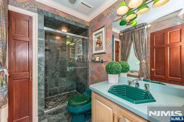 45 Cheryl Hills Drive, Hawthorne, NJ 07506