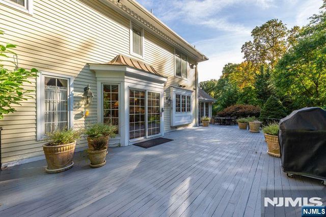 45 Cheryl Hills Drive, Hawthorne, NJ 07506