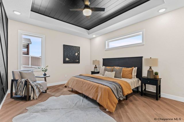 2226 PACK SADDLE RD, Cheyenne, WY 82007