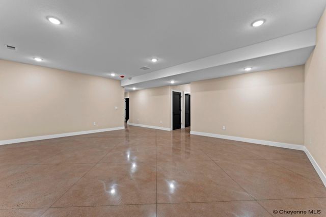 2226 PACK SADDLE RD, Cheyenne, WY 82007