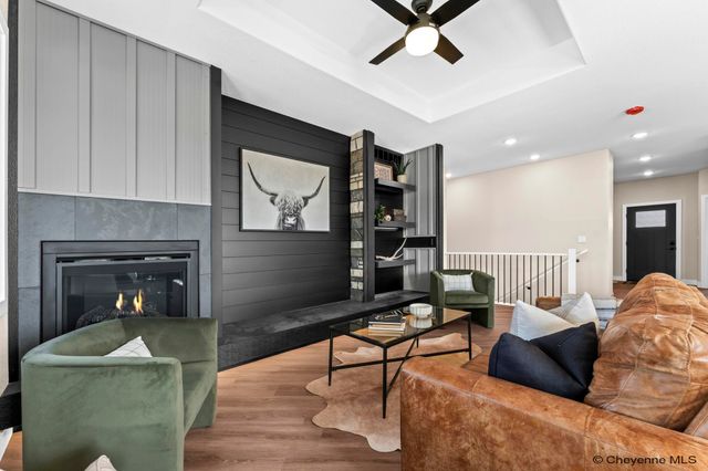 2226 PACK SADDLE RD, Cheyenne, WY 82007