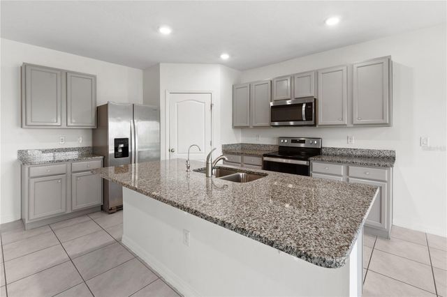 2651 GRANDBURY GROVE ROAD, Lakeland, FL 33811