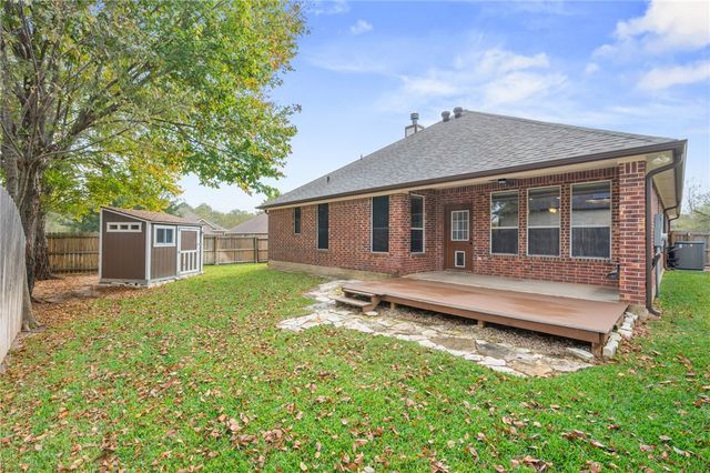 8427 Alison Avenue, College Station, TX 77845