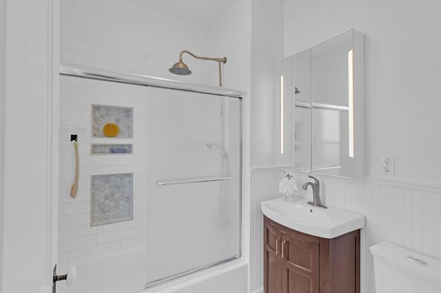 30 Clark Place, Columbus, OH 43201