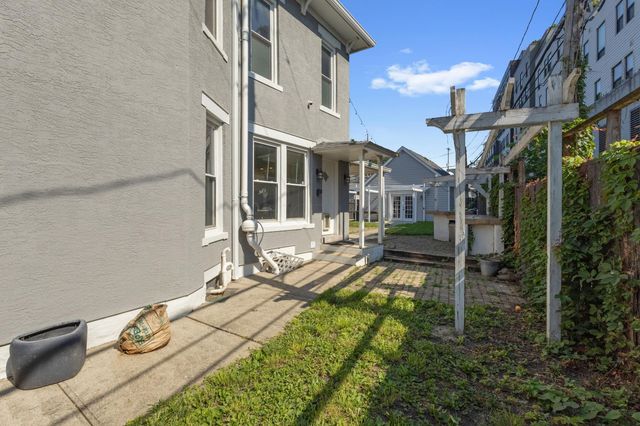 30 Clark Place, Columbus, OH 43201