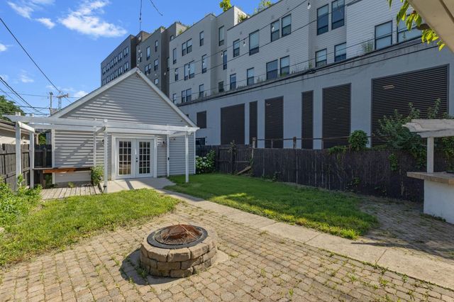 30 Clark Place, Columbus, OH 43201