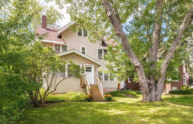 2327 E 4th Street, Duluth, MN 55812