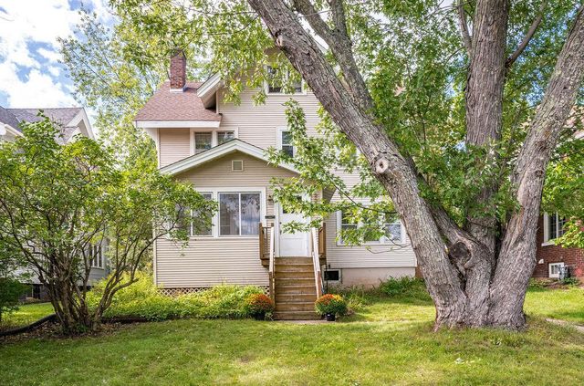 2327 E 4th Street, Duluth, MN 55812