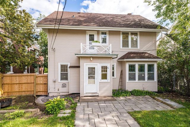 2327 E 4th Street, Duluth, MN 55812