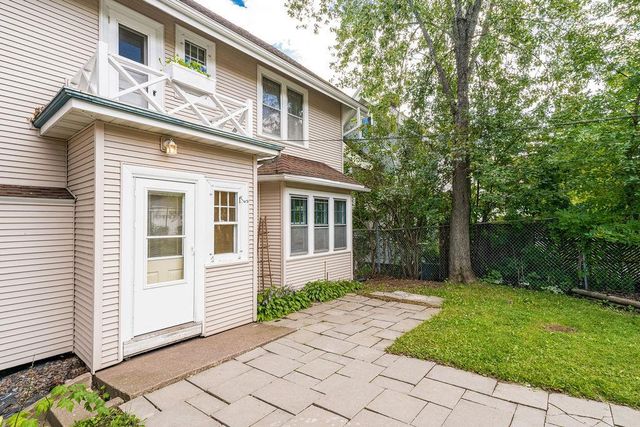 2327 E 4th Street, Duluth, MN 55812
